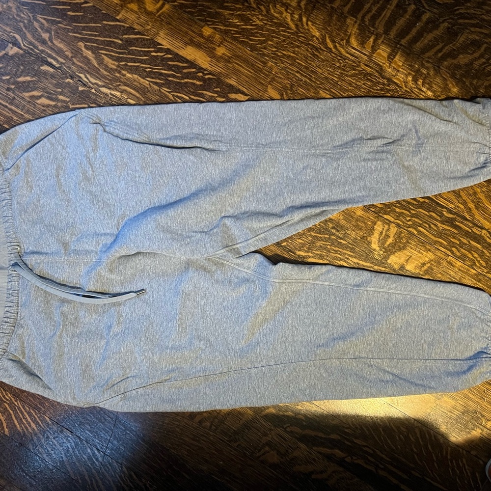 Lululemon Athletica gray joggers